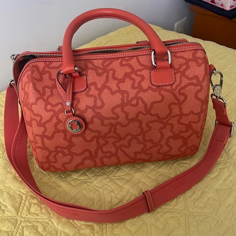 Tous purse with long strap and short handle
